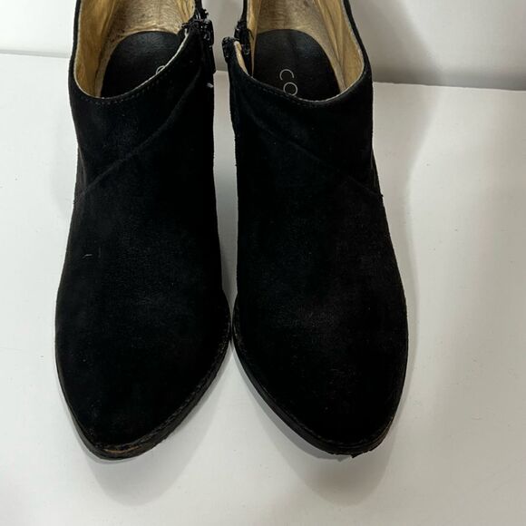 Coconuts by Matisse Black Suede Like Ankle Booties Moonlight Style - Picture 8 of 10